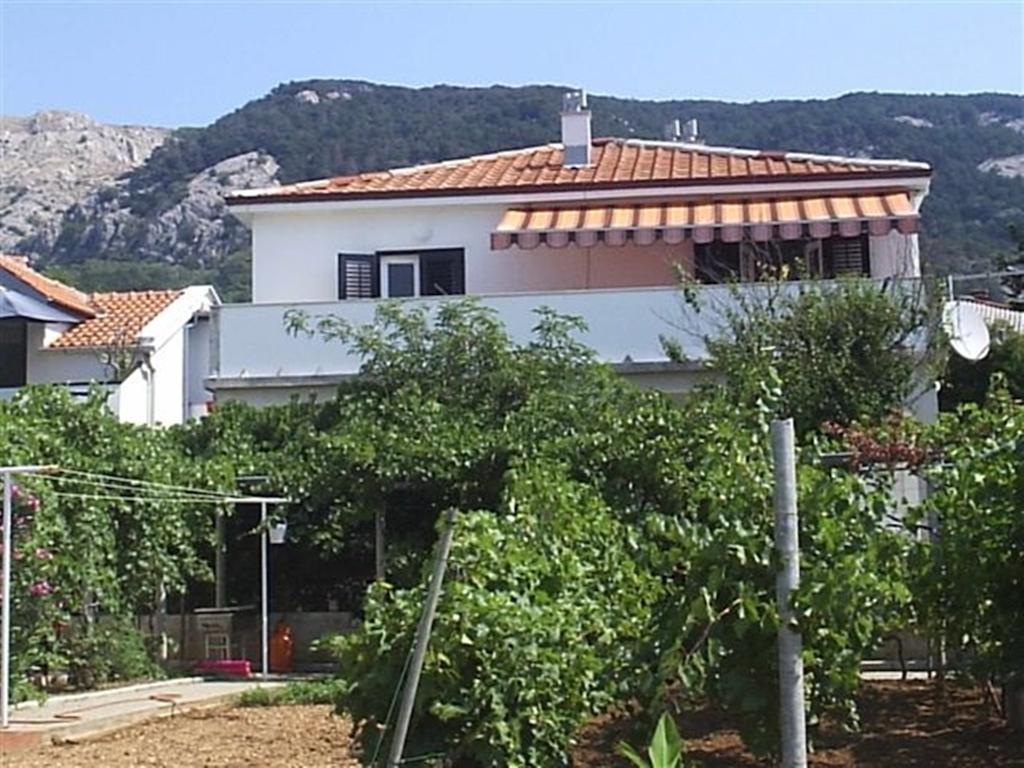 Apartments Tanja & Boris Baška Eksteriør bilde